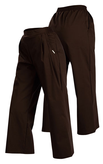 Women´s classic waist 7/8 length trousers.
