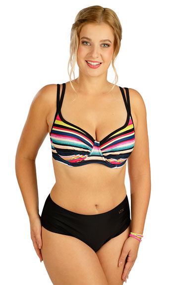 Bikinis > Bikini top with deep cups. 6D165