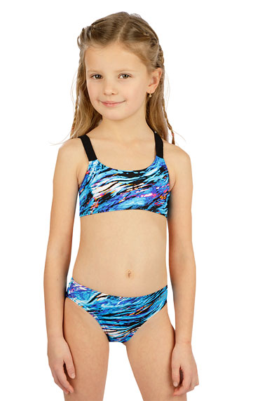 Girls swimwear > Girls classic waist bikini bottoms. 6E441