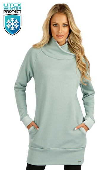 Women´s clothes > Women´s dress with long sleeves. 7D058