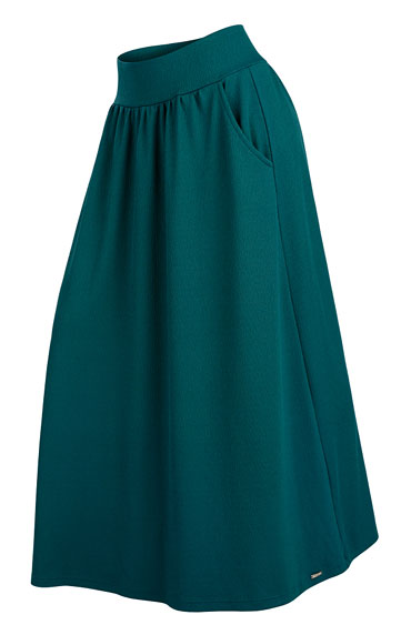 Women´s long skirt.