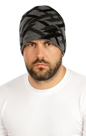 Caps and scarves > Men´s winter hat. 7E309